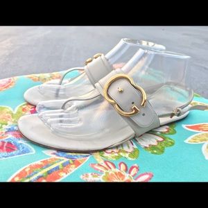 Gucci Leather Thong Sandals Size 8 Logo Buckle